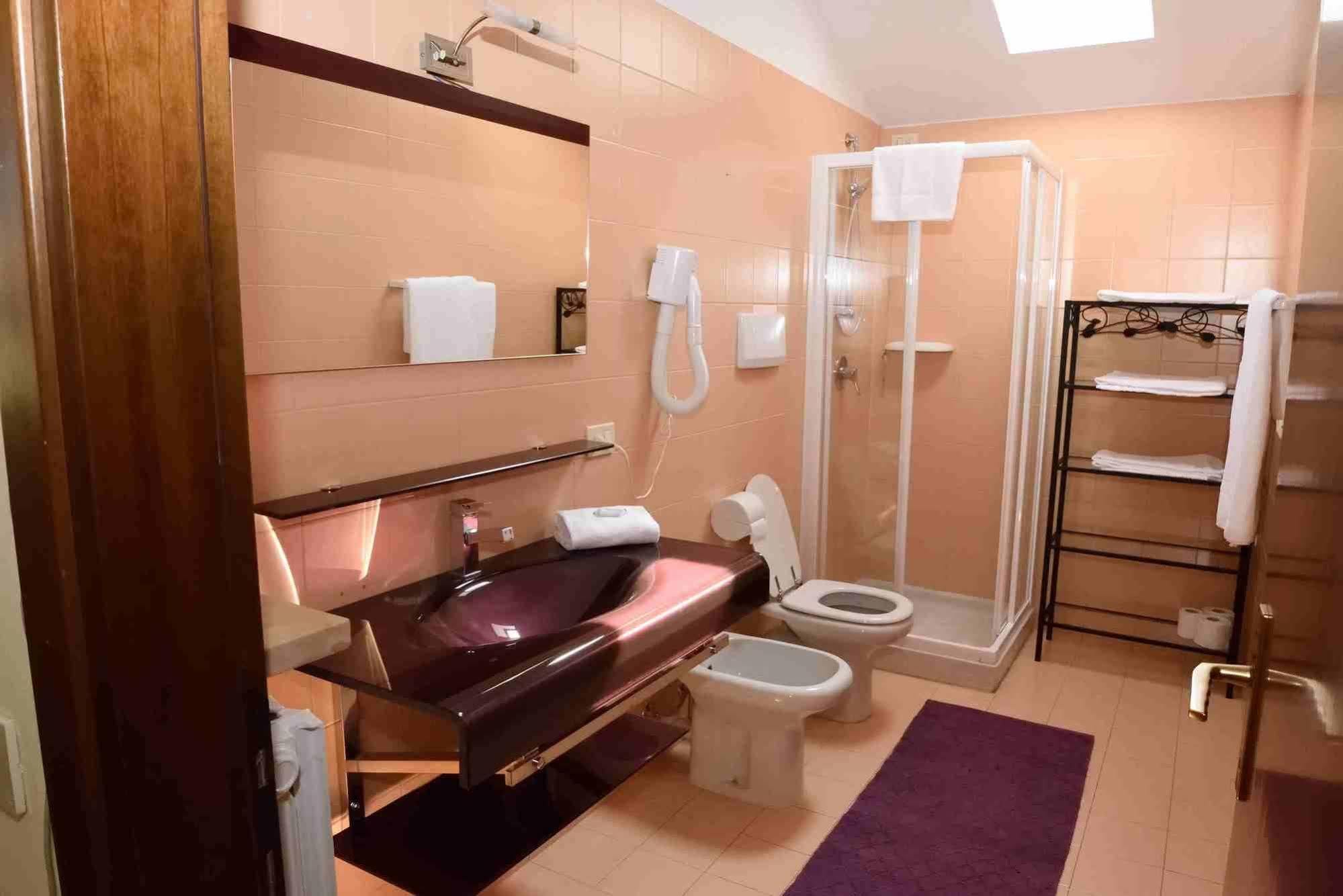 Hotel Residenza Alighieri Бардолино Экстерьер фото